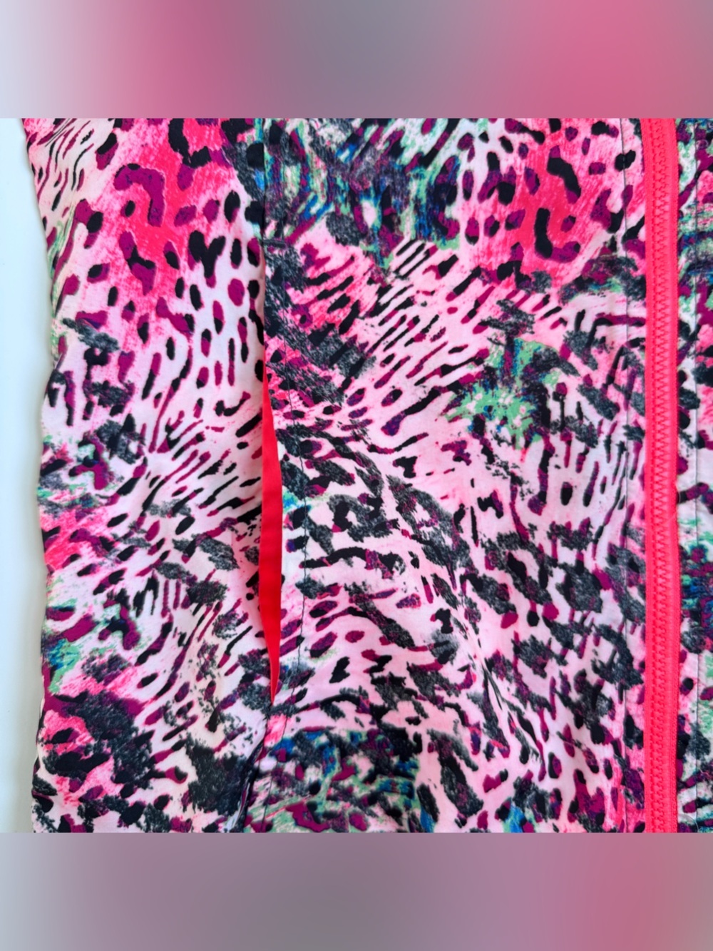 adidas Kids Neon Pink Leopard Jacket Girls size small 8/10 - Picture 5 of 7